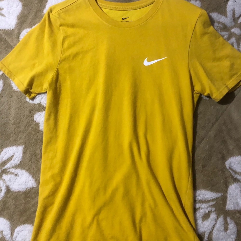 Nike shirt
